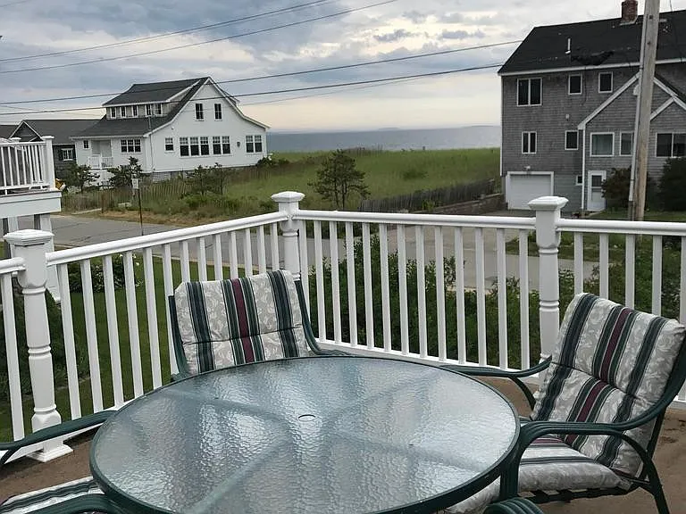72 Oceanside Dr #2 — Photo 15
