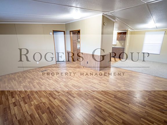 2nd image of 195 Tower Ln