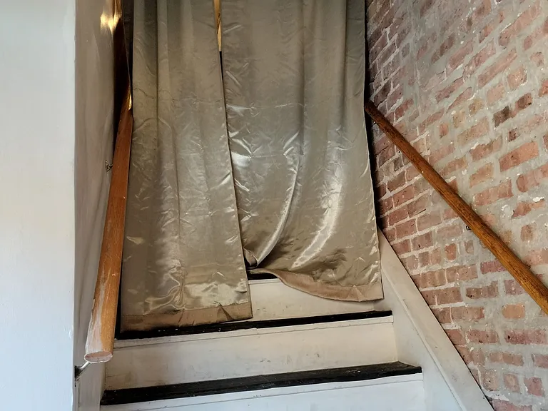 1346 N Paulina St #2 — Photo 5