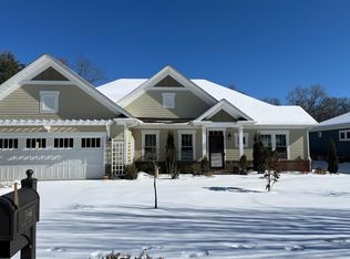 1942 Maple Leaf Dr SW, Roanoke, VA 24018