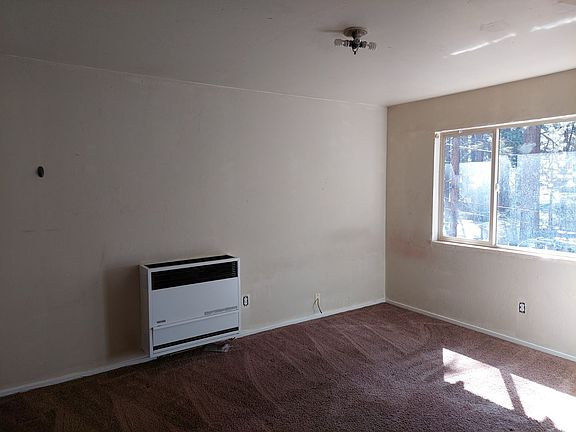 5th image of 2537 Rose Ave #1