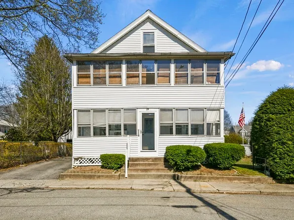 16 Yale St, Uxbridge, MA 01569