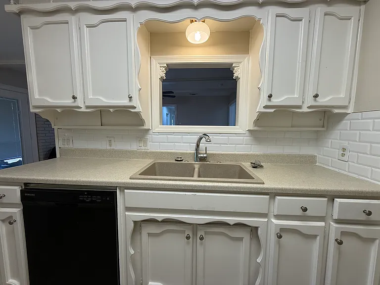 5204 Winifred Dr — Photo 13