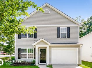 103 Hunslet Cir, Charlotte, NC 28206