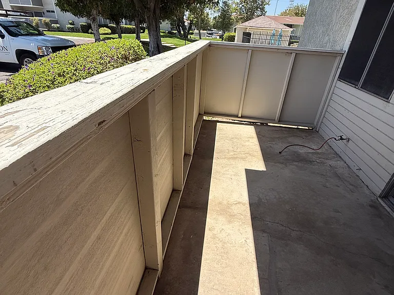 Redlands Blvd — Photo 12