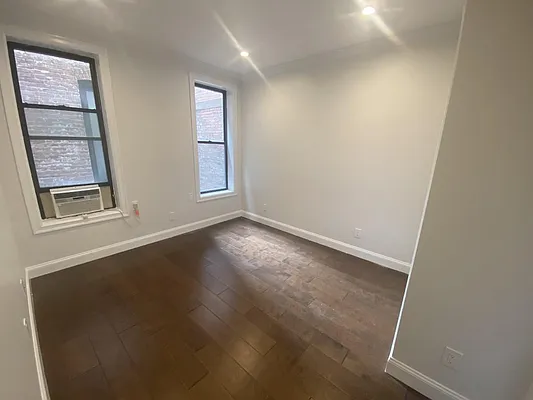 Rented by Vertical Real Estate LLC | media 6