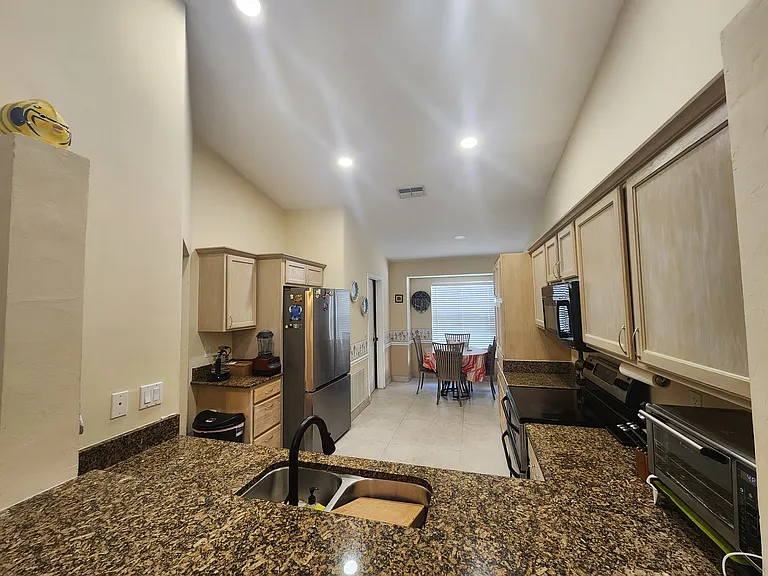 6953 Lone Oak Blvd — Photo 24