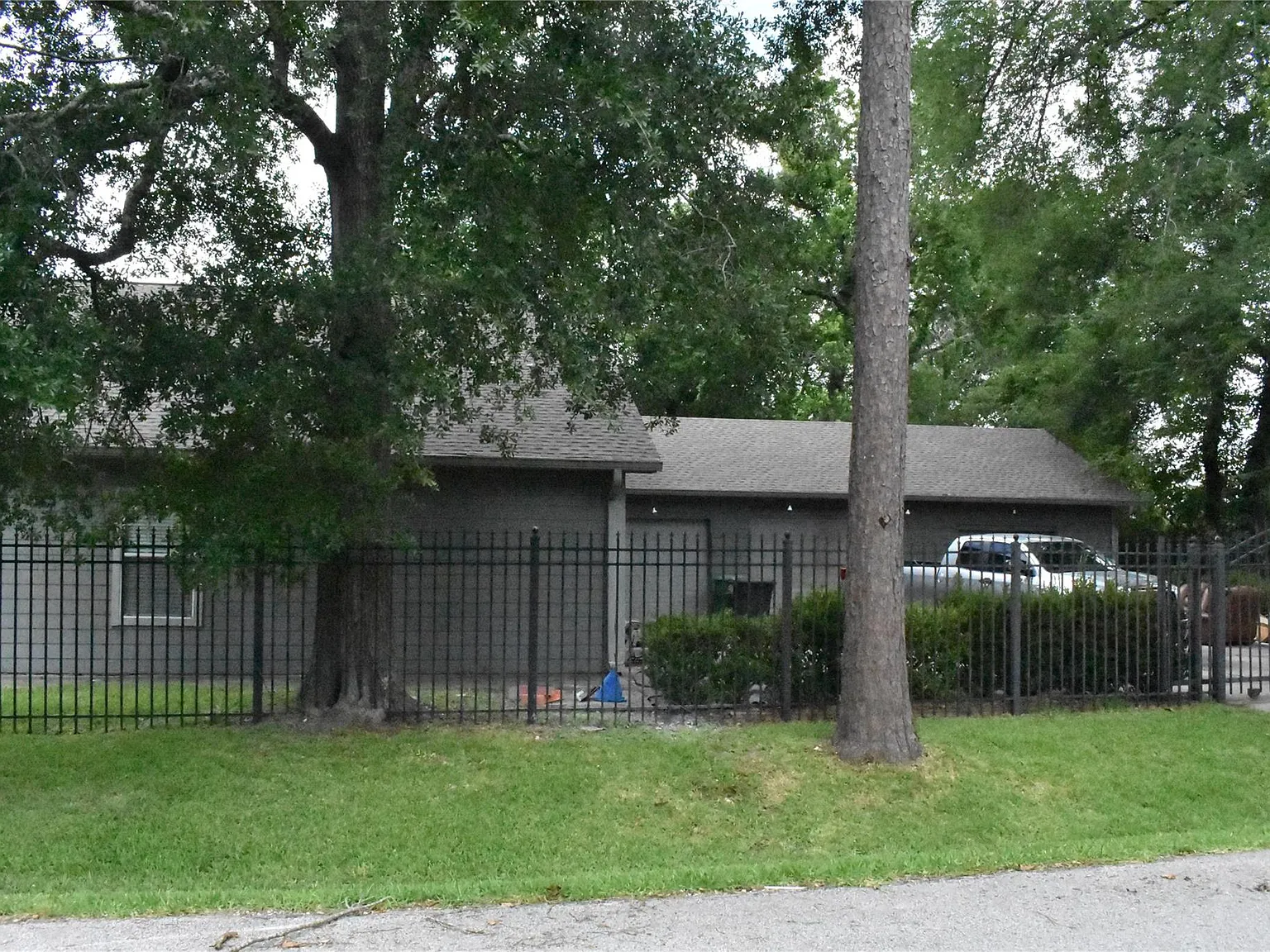 3 bed, 2.5 bath, 2944 sqft, $2,500 — Photo 4