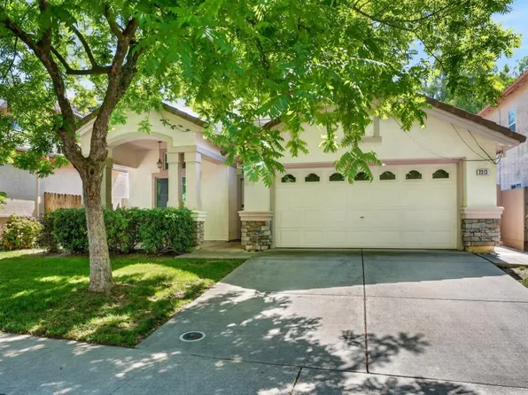 2313 Dinwiddie Way, Elk Grove, CA 95758