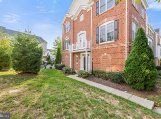 14819 Potomac Branch Dr, Woodbridge, VA 22191