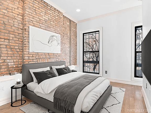 4th image of 829 Putnam Ave APT 3