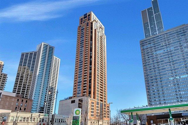 1st image of 1160 S Michigan Ave APT 1805