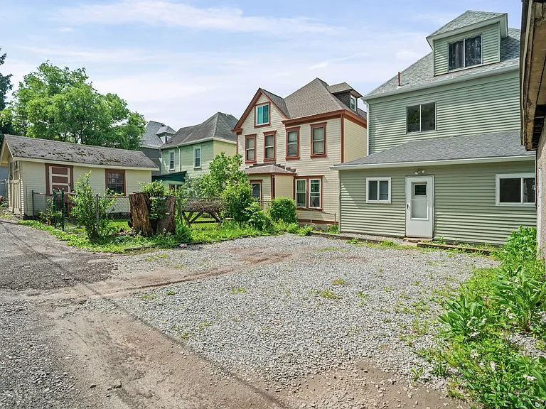 723 Taylor Ave #1 — Photo 30