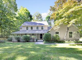 212 Beecher Dr, Southbury, CT 06488
