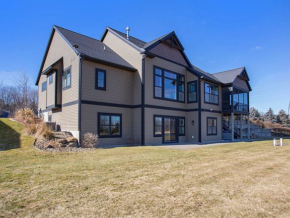 5th image of 8554 Pinecroft Ct