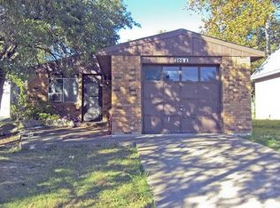 205 2nd St APT A, Ingram, TX 78025