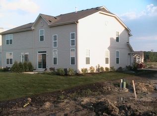 1064 W Birch Ln, Romeoville, IL 60446