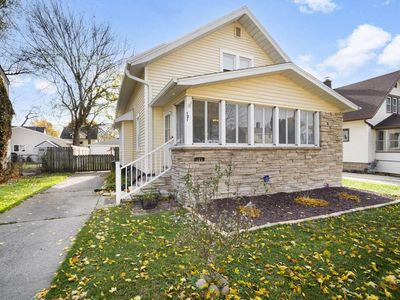 121 Frame AVENUE, Waukesha, WI, 53186