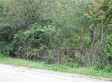 3rd image of 3154 Texas Dr