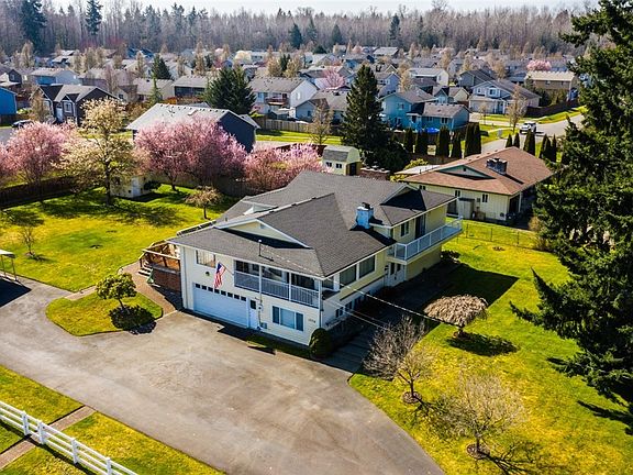 4th image of 17714 70th Ave E