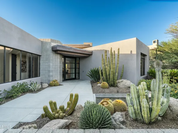 10634 E FERNWOOD Lane, Scottsdale, AZ 85262