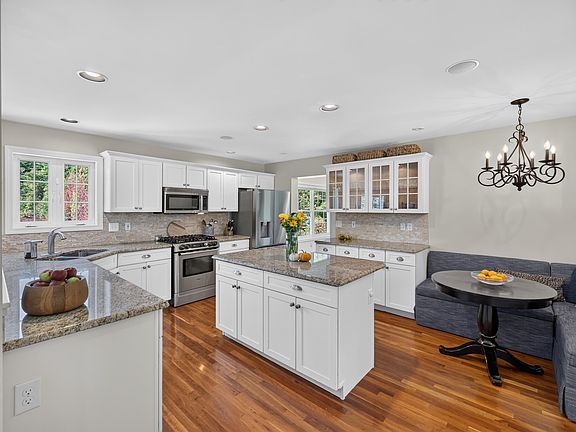 5th image of 73 Bower Street