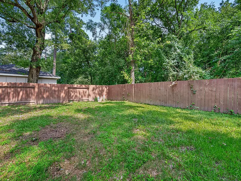 1834 Shadow Rock Dr — Photo 41