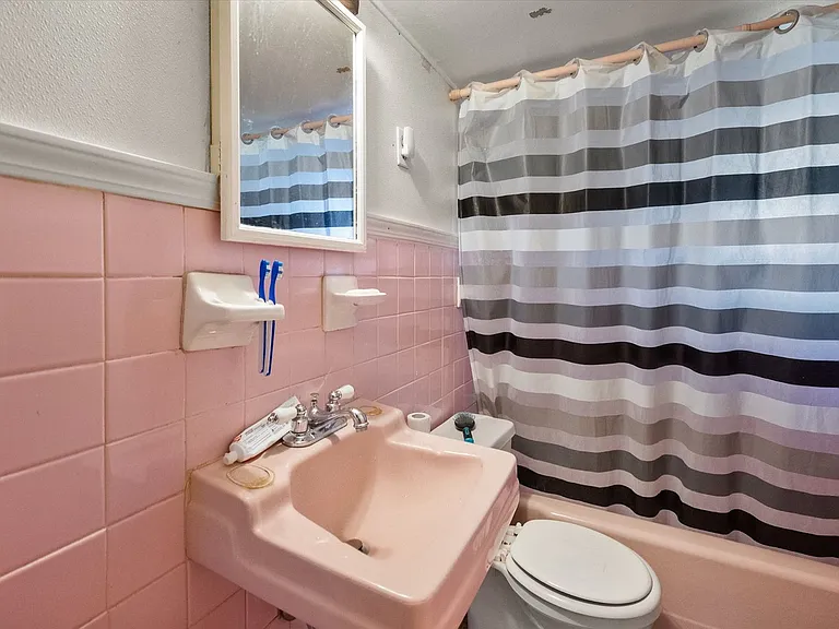 4925 Southside Dr — Photo 9