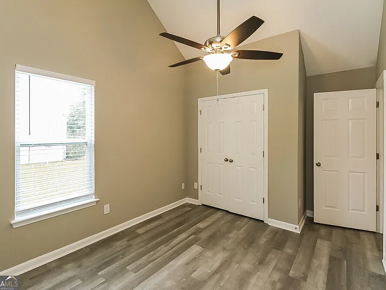206 Nadia Ct — Photo 14