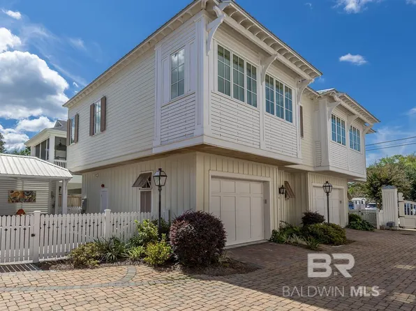 4 Downtown Founders Ln #4, Fairhope, AL 36532