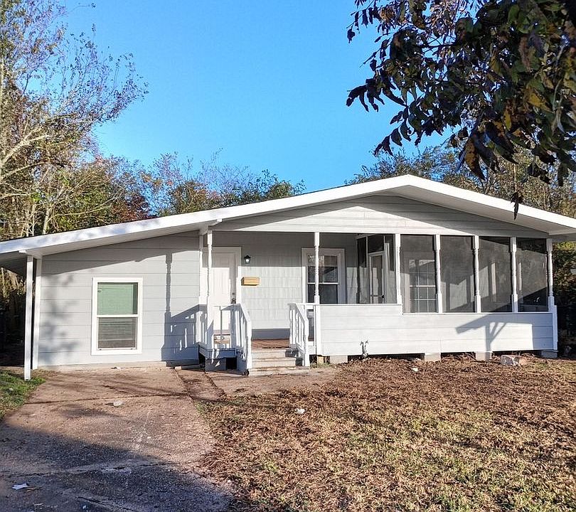 1st image of 54 Vinca Ct