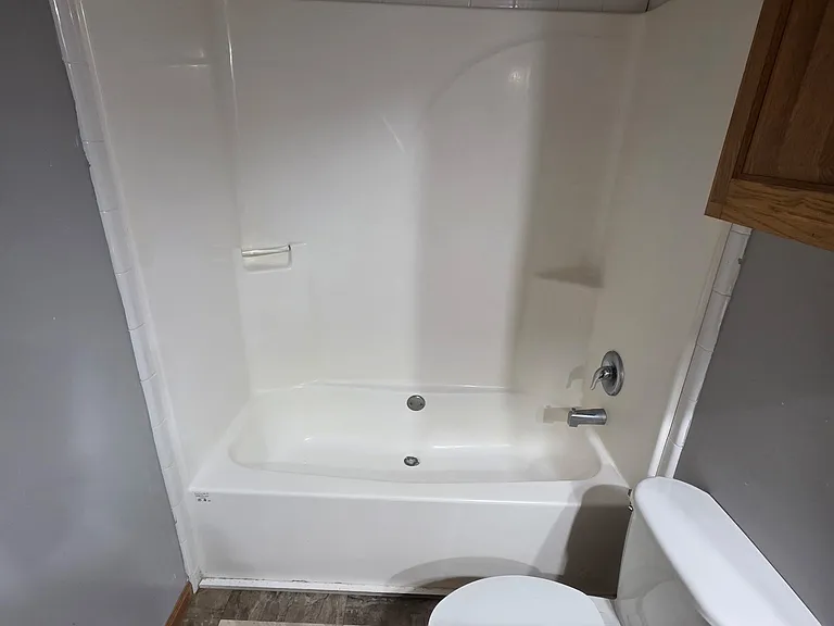 302 S River Rd #4 — Photo 8