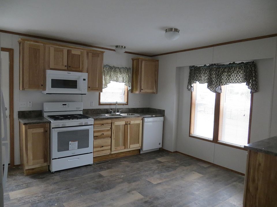 1st image of 217 Halfmoon Cir