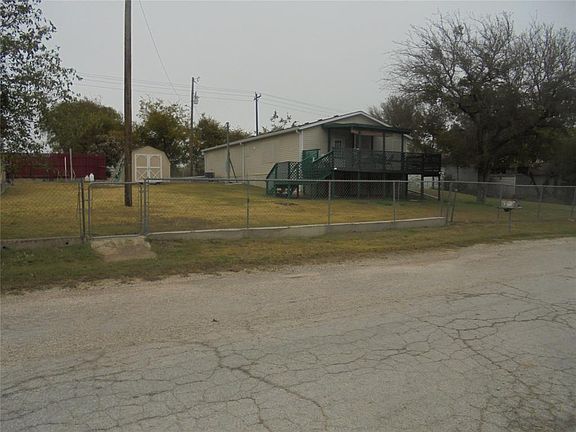 4th image of 139 Fort Graham Rd