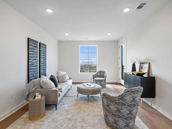 2900 Edwin St #402, Nashville, TN 37207