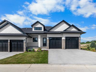 357 Hidden Ridge Dr, Coralville, IA, 52241
