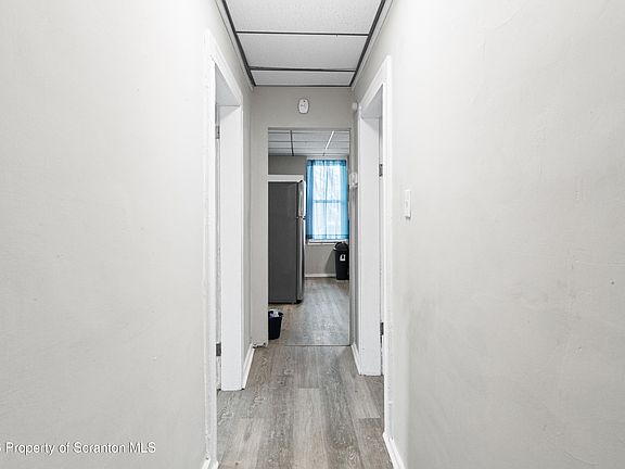 4th image of 529 Taylor Ave
