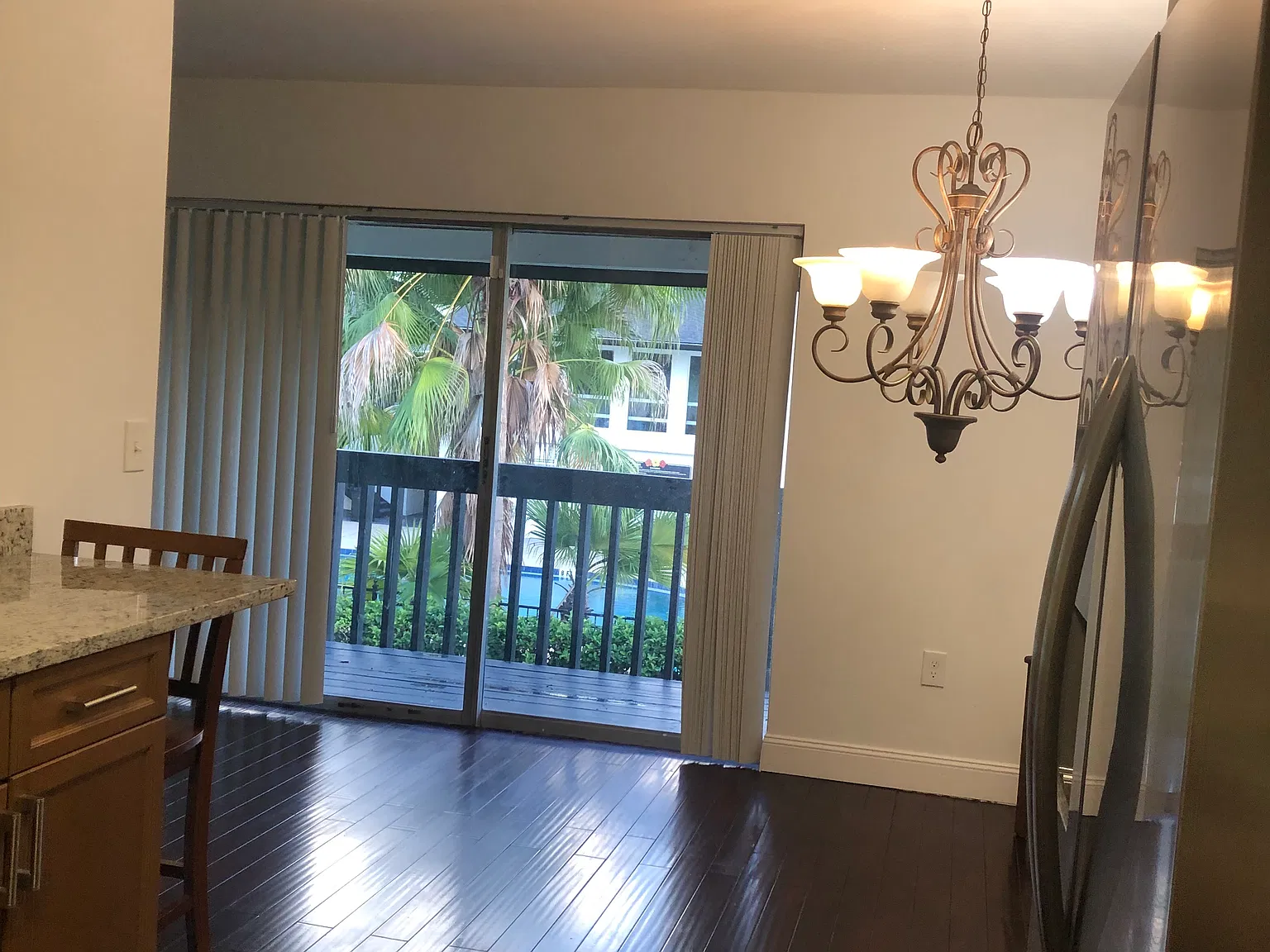3 bed, 1426 sqft, $2,000 — Photo 3