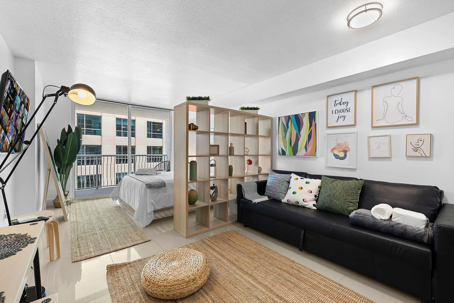 Studio, 1.0 bath, 419 sqft, $4,673 — Photo 3