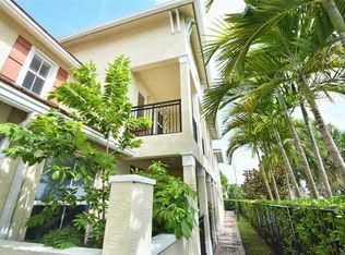 4720 Monarch Way, Coconut Creek, FL 33073