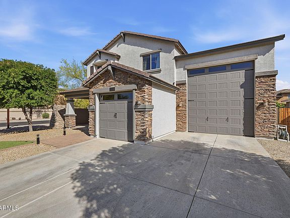 3rd image of 7856 W ROCK SPRINGS Drive