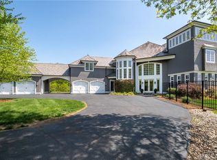 147 Deercliff Rd, Avon, CT 06001