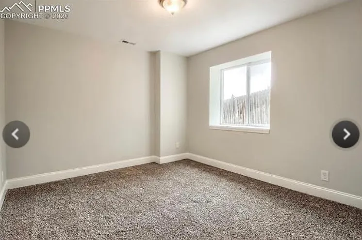 6976 Ketchum Dr — Photo 28
