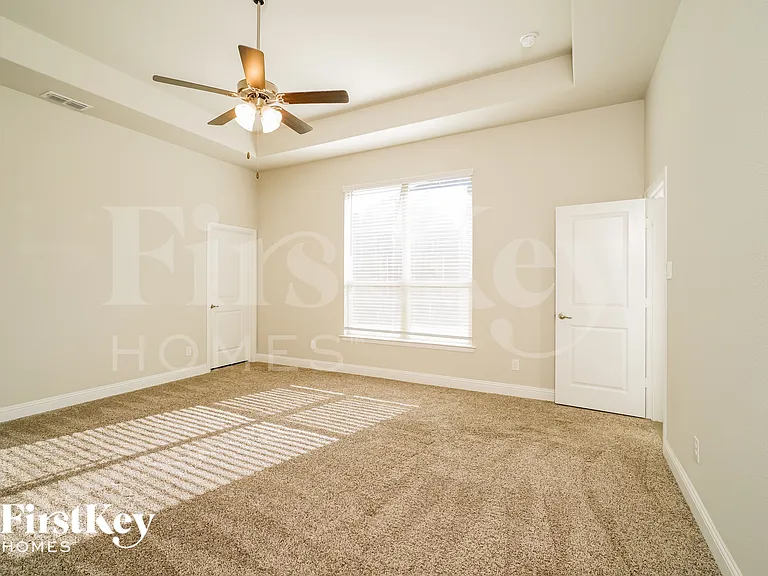 15013 Gladstone Dr — Photo 8