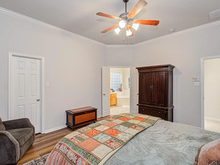 17611 Emerald Garden Ln — Photo 31