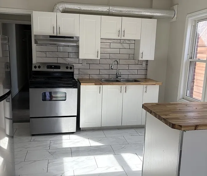 738 Windsor Ave #1 — Photo 1