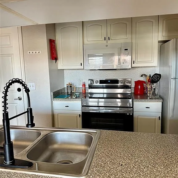 860 N Orange Ave #464 — Photo 5