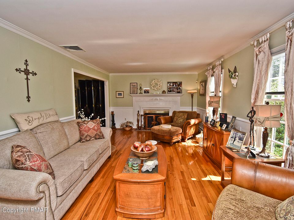 128 Stoneleigh Dr, East Stroudsburg, PA 18301 Zillow