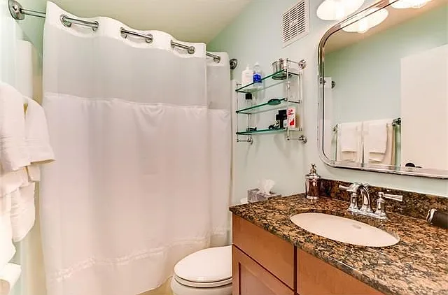 920 Poeyfarre St #175 — Photo 6