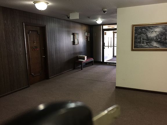 3rd image of 1100 E Randville Dr Unit 303